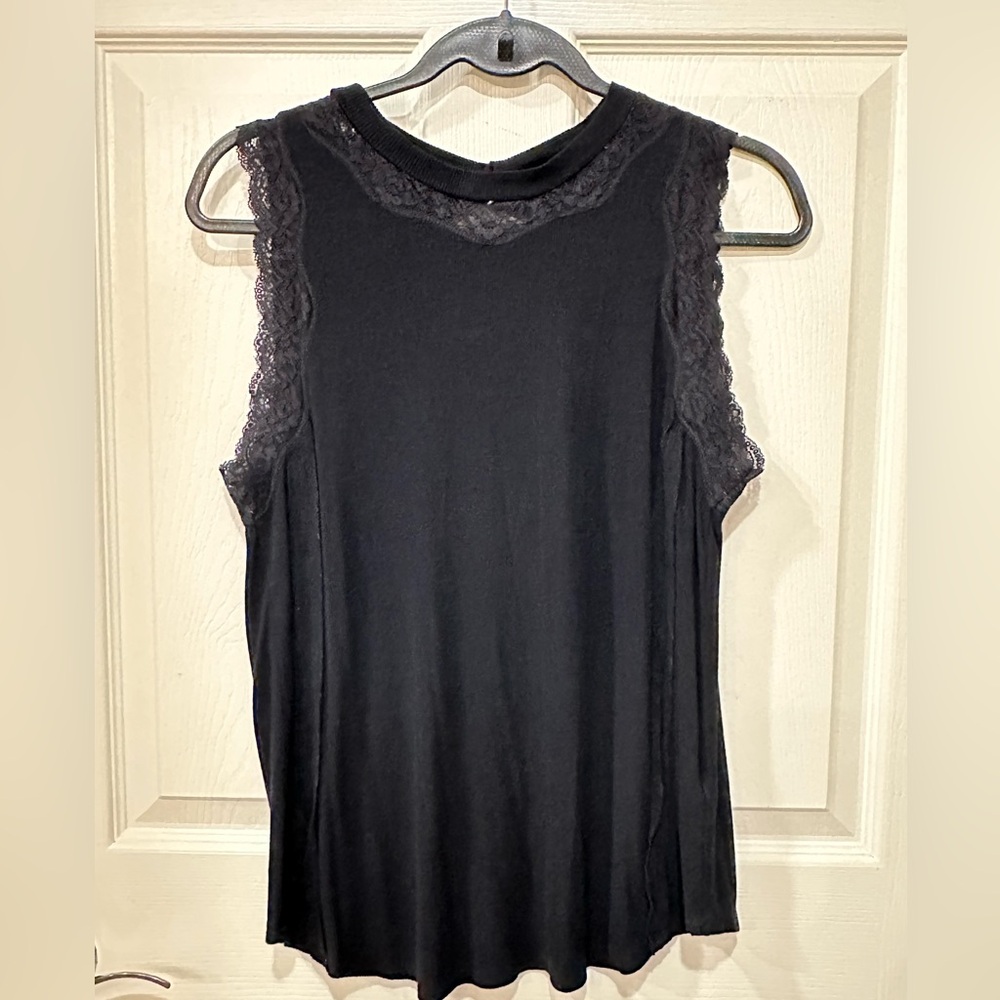 Black Rock & Roll Cowgirl Lace Tank Top with Keyhole Back XL